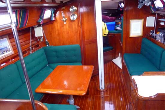 Ericson Yachts 35 for sale Main Salon