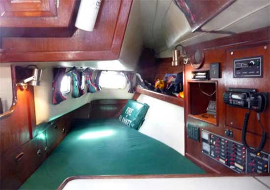 Ericson Yachts 35 for sale Quarter Berth Aft